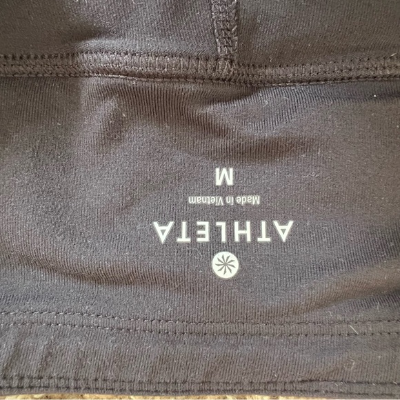 Athleta cuteness 2 in 1 skirt leggings Black size M - Picture 11 of 11
